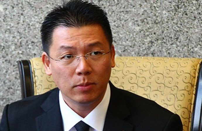倪可敏获选为国会下议院副议长