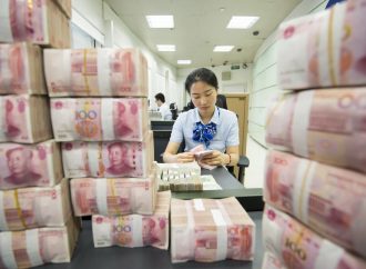 人民币重贬10%  全球市场为何未爆大灾难？